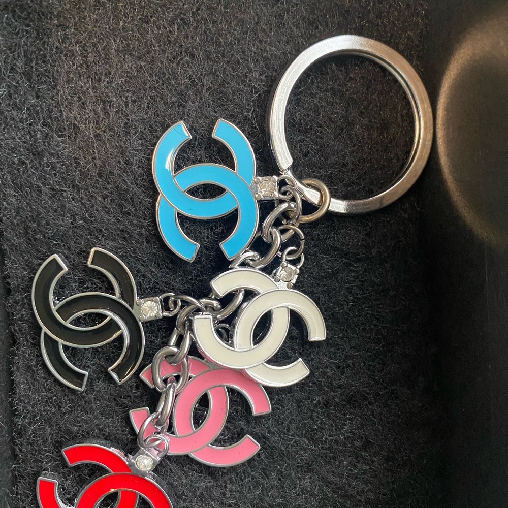 Multicolor CC  Charm Keyring — Blue, Pink, White, Black, Red